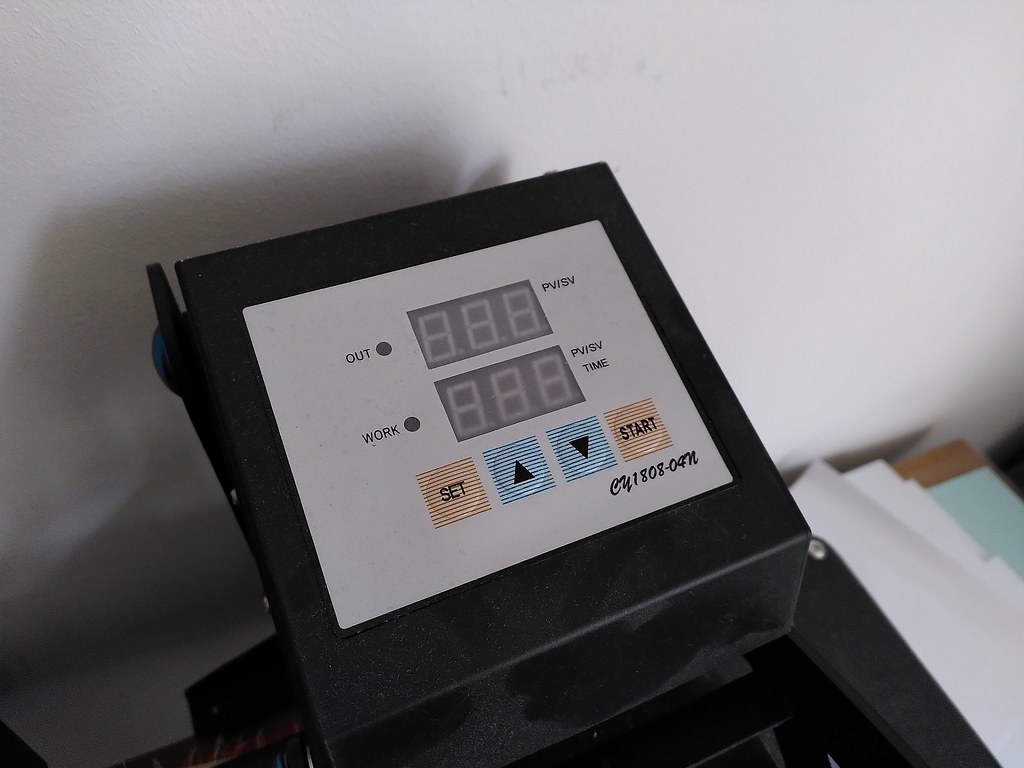 Sample photograph of heat-press temperature and time controls